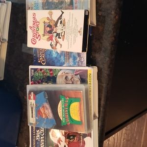 8 Christmas movies vhs